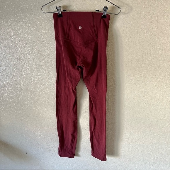 Lululemon Nulu Mesh Panels High-Rise Tight 25" leggings size 2 - Picture 6 of 16